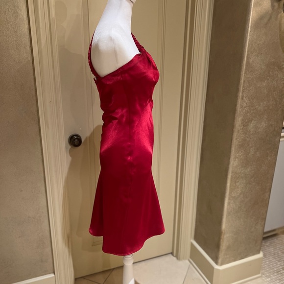 Red silky size 2 versatile strap cocktail party dress - Picture 4 of 11